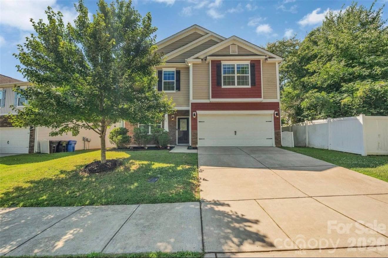 112 Kingsway Dr, Mooresville, NC