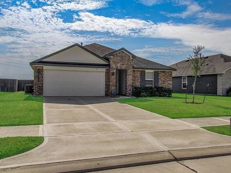 7310 Sunset Creek Drive, Booth, TX